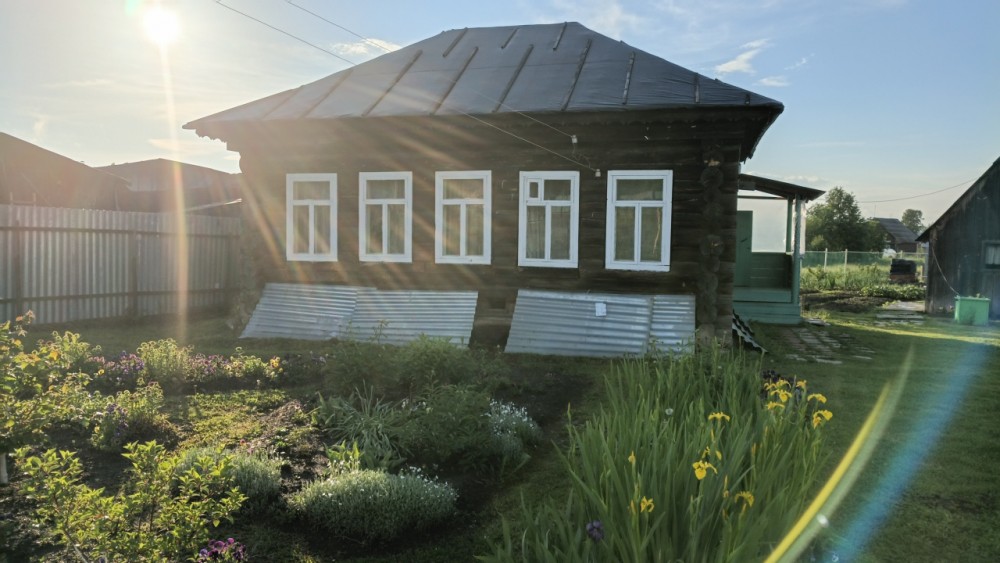 ул. 8-е Марта,46 в Ялте - yalta.yutvil.ru ул. 8-е Марта,46 в Ялте - yalta.yutvil.ru
